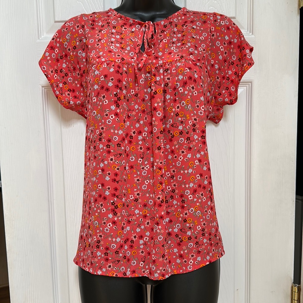 EUC GAP Cap Sleeve Floral Top | Size SMALL